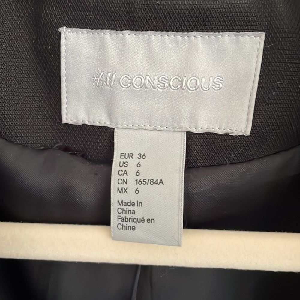 Black Single Breasted Jacket - image 2